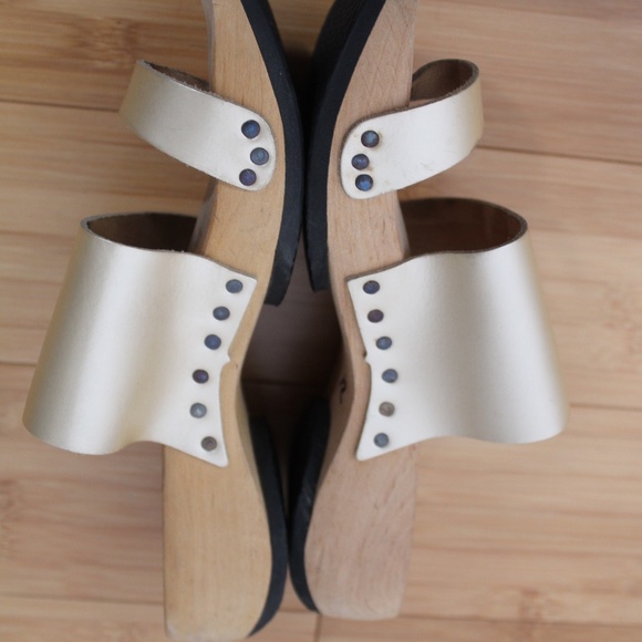 Trippen 36 Zen F Gold Leather Wood Toe Loop Slides Sandals - Picture 2 of 8